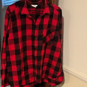 Time and Tru Red and Black Plaid Women's Top